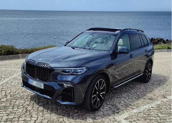 BMW X7 40D for Rental in Biarritz