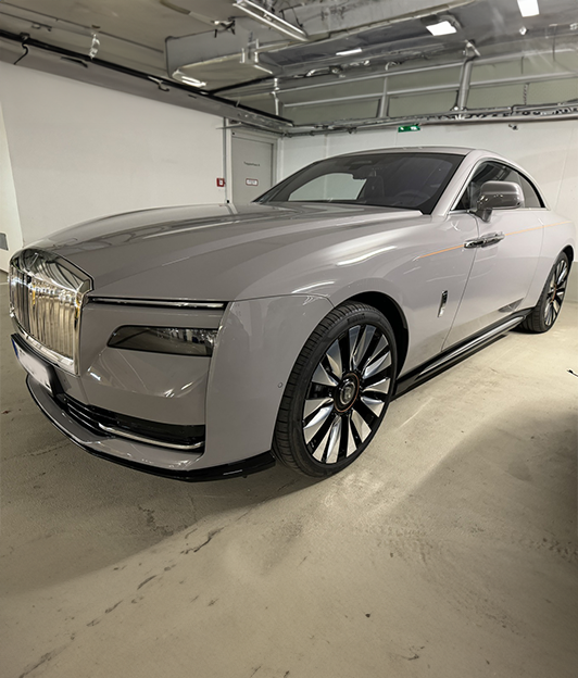 Rolls-Royce Spectre 2