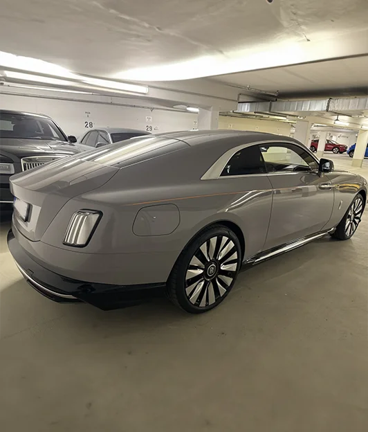 Rolls-Royce Spectre 5